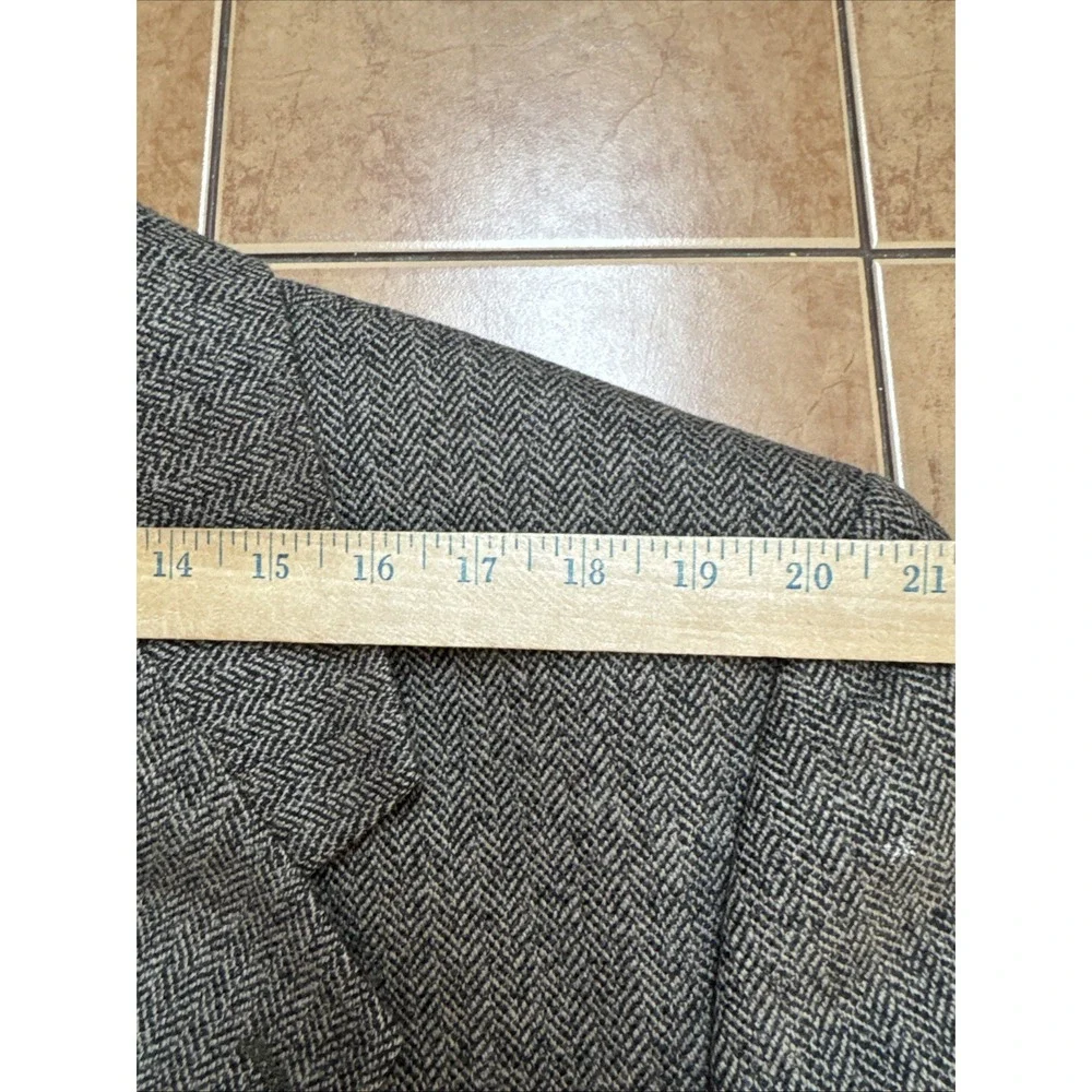VTG Cricketeer Tweed Blazer Sz 44L Herringbone Wool Cashmere Sport Coat Jacket